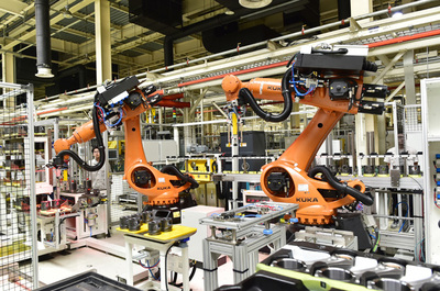 一汽解放動力第760萬臺發(fā)動機下線 惠山智能工廠正式啟用