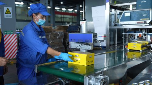 紅果經(jīng)濟開發(fā)區(qū) 假期不停工,企業(yè)生產忙